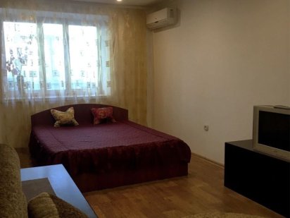 Вокзал /Сдам квартиру посутосно , почасово центр /шевчик /автовокзал