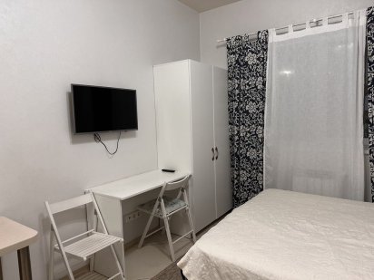 Посуточно апартаменты с парковкой  м.Дорогожичи,м.Лукьяновка Киев