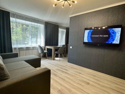 2к квартира  в Центральному р-ні Савченко 96 # Подобово Дніпро