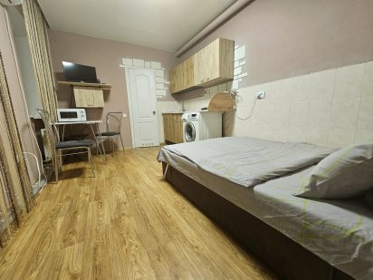 Уютная квартира для пары, Артековская 29 Днепр