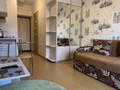 метро Спортивна стадіон Металіст два окремих Харків