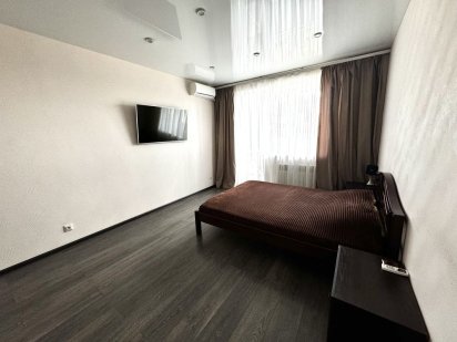 Просторная квартира, метро Научная, смарт тв Харьков