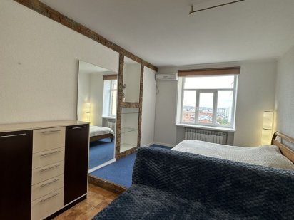 Подобово, квартира в Центрі, Історичний Музей, Площа Конституції Харків