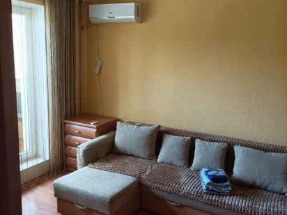 Сдам посуточно, 1комн квартира 12 квартал, Титова, 16 больница,800 грн Дніпро