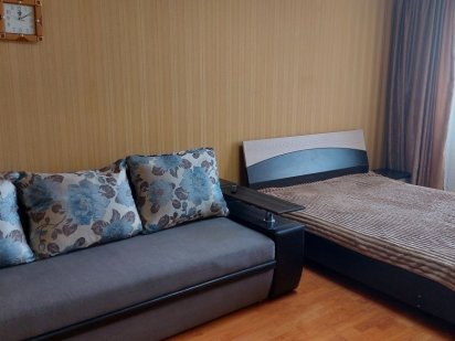 Посуточно, почасово возле метро Дворец Спорта рядом 17 и 25 больница Харьков