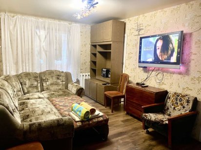 Сдам посуточно  1 комнатную квартиру ж/м Победа 5, Бульвар Славы Днепр