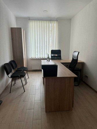 Продаж квартири під офіс 58,8 кв.м в центрі Гостомеля - фото 1