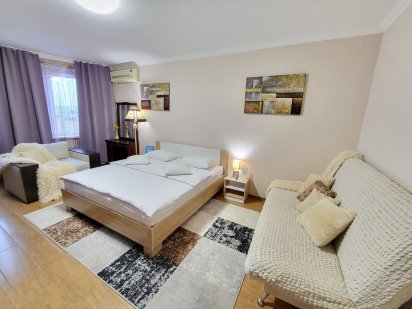 Посуточно 1к..19/34пов. Гришко 9 ,м.Позняки-5хв.Будин.з укриттям Киев