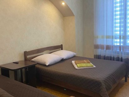 Сдам посуточно 1-комнатную квартиру в Центре, рядом сквер Стрелка Харьков