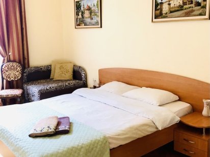 Львів, подобово, площа Ринок, центр, оперний театр до 3 осіб Львів