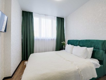 Сдам посуточно Драгоманова 2 ст.м.Позняки Харьковская Киев