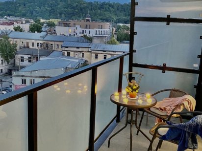 Сучасні апартаменти в новобудові у центрі Львова Львов