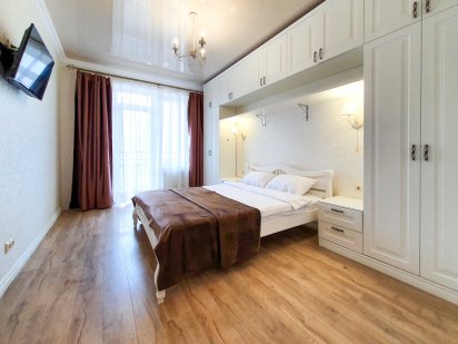 Своя Люкс Центр 2-к квартира м Научная Госпром Клочковская Харьков