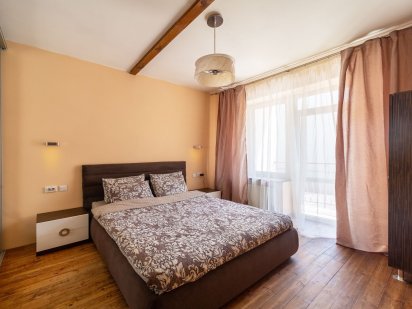 Люкс квартира посуточно Джакузи Smart TV низкий этаж Центр Научная Харьков