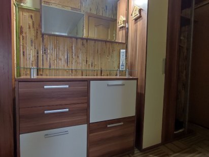 Коммунальный рынок, Аэропорт, Садовый проезд Посуточно 2 х КВ. Харьков