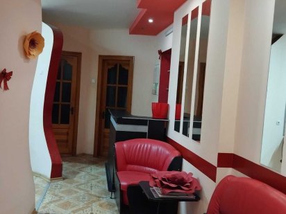 Продам офис- парикмахерскую в хорошем состоянии или сдам Херсон