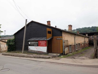 Продаж! Комплекс приміщень (4700м²) в ЦЕНТРІ МІСТА (65 сотих) Черновцы