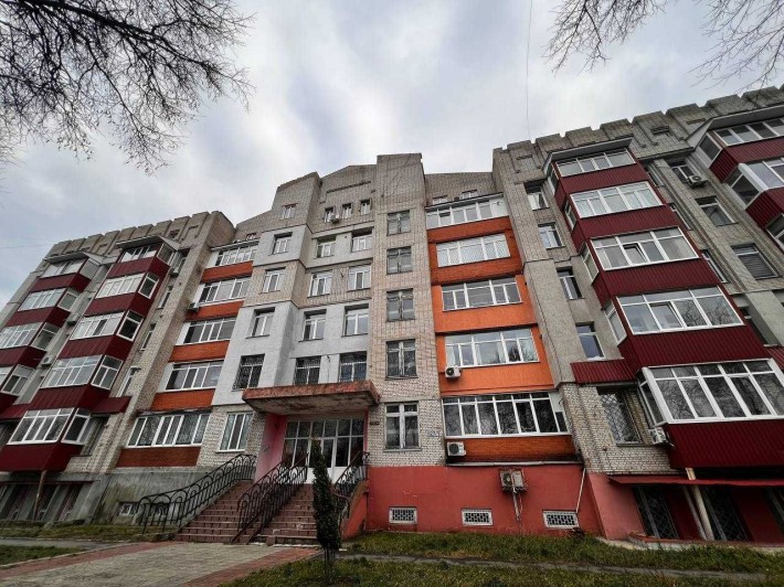 Продаж приміщення 246,8 м². Автономне (газове) опалення Доступ 24/7 - фото 1