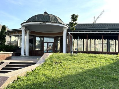 Продаж комерційного приміщення в самому центрі Рівне