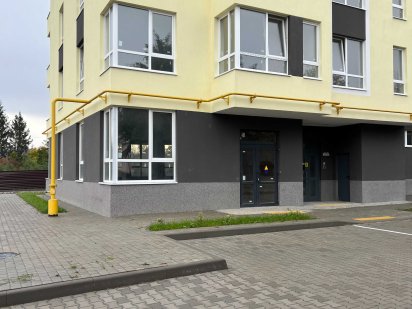 Продаж! ФАСАДНА комерція 104 м² Черновцы