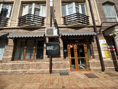 Продаж комерційного приміщення на вул. Крушельницької,203 кв.м Тернопіль