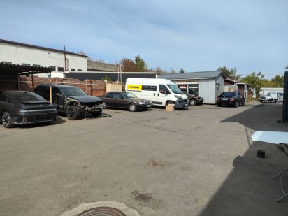 СТО Автомийка з офісними приміщеннями Полтава