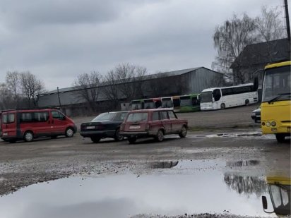 Продаж боксів - СТО ангару АДМІНБУДІВЛЮ  район Єнергетичноі Черновцы