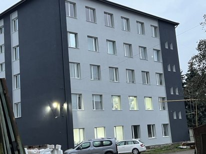 Офісні приміщення 20-70м2 продаж поверхами 250м2 без посередників Рівне