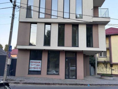 Продаж торгово-офісної будівлі в центрі Ужгорода (можлива оренда) Ужгород