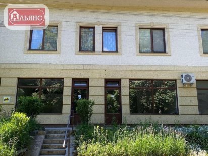 Продаж комерційного приміщення. Центр м.Ужгорода вул.Фединця 34 м кв Ужгород