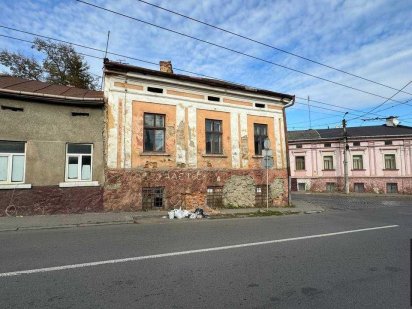 Будівлі з двома квартирами під реконструкцію. Акція