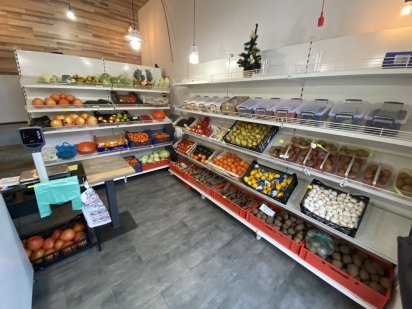 Продаж магазину з приміщенням Рівне