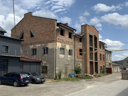 Мега приміщення в промзоні Чернівців Черновцы