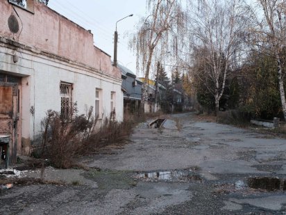 Нежитлові будівлі та споруди - м. Чернівці, проспект Незалежності, 129 Чернівці