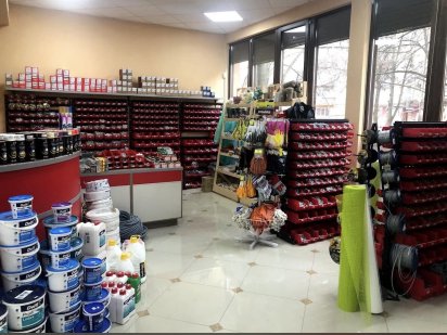 Продається магазин разом з бізнесом. Ужгород