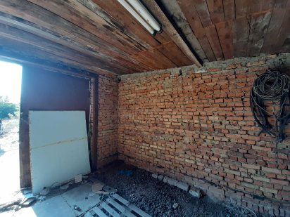 Будівля гаражу 24,8 кв. м, вул. Михайла Старицького, 45 Рівне