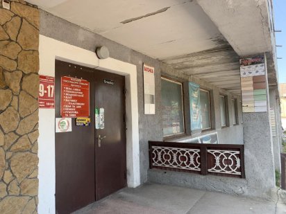 Продам магазин у м.Острог-93000$ Рівне