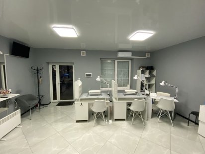 Продаж студії краси (приміщення+діючий бізнес) Ужгород