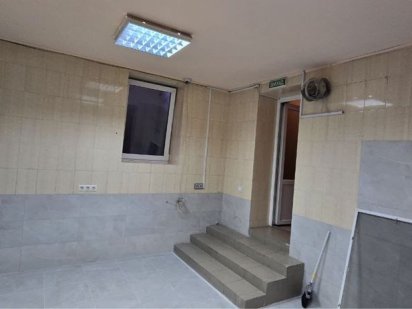 Продаєтсья приміщення ТЦ Майдан Черновцы