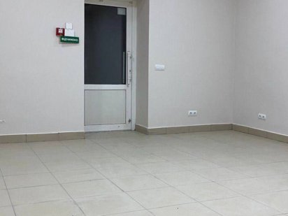 Продаж комерційного приміщення в районі Авангарду Ужгород