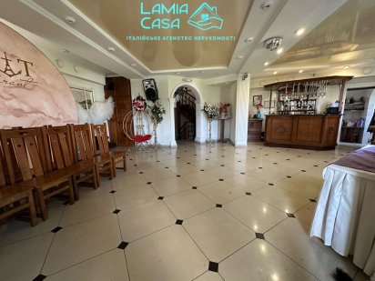 Продаж ресторану біля Г. Майдану (кошового) Черновцы