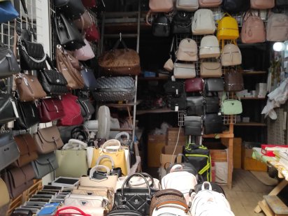 Продається контейнер в 3 му секторі Калинівського ринку! Черновцы