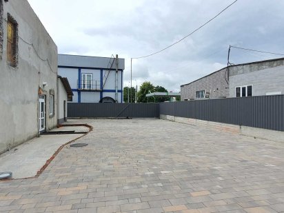 Продам комплекс виробничо-складских та офісних приміщень Чернигов