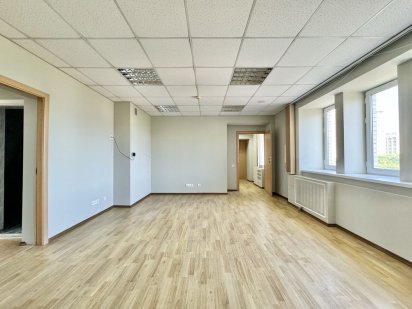 Продажа офиса 571 кв.м. ул Ю.Ильенко (Мельникова) 83д, м. Лукьяновская Київ