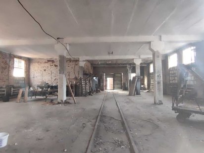 Продам Комплекс вироб. склад примiщень по вул.Iндустрiальна 11 Б Чернигов