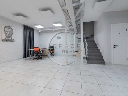 Продається офіс 104м2 урядовий квартал Липська 9б Киев