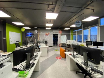 Продаж офісу, Дарницький район, вул. Дніпровська наб., 26ж Київ