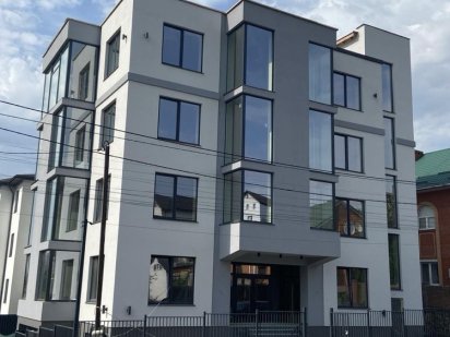 Продаж  будівлі в центрі Києва на Печерську. Киев