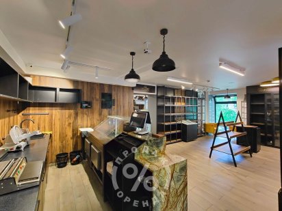 Продаж! Магазин з Ремонтом, вул. Драгомирова 6Б, S=76м2 Київ