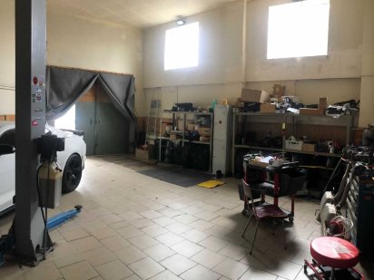 Гараж,СТО, гаражне, підвальне, складське приміщення 142м2 Киев